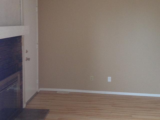 Townhouse for rent in Wedgewood, Alberta