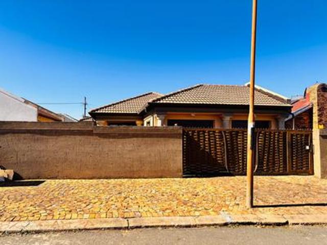 House for sale in Kagiso