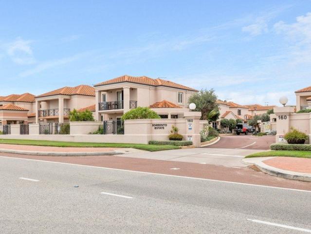 House for rent in Sorrento, Western Australia
