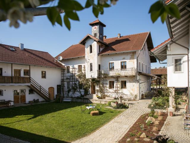 Apartment mieten in Salzweg, Bayern