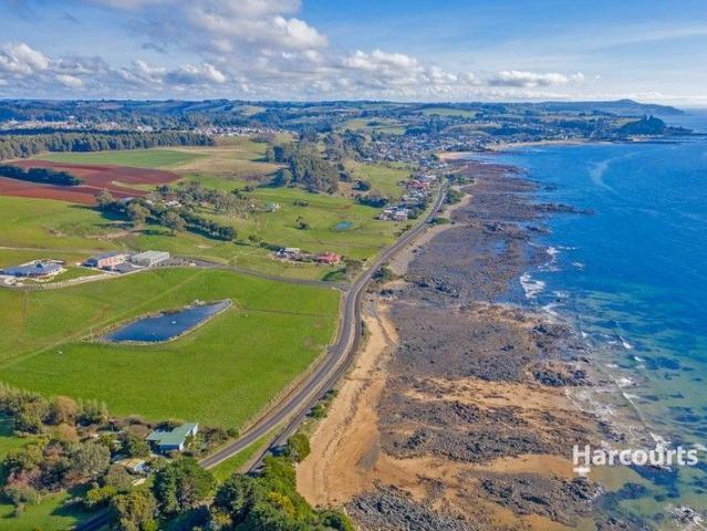 Cottage for sale in Ulverstone, Tasmania