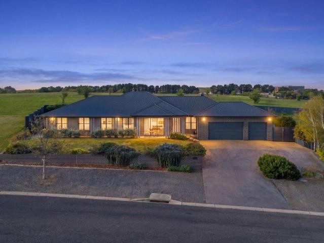 House for sale in Bungendore, Queanbeyan-Palerang Regional Council