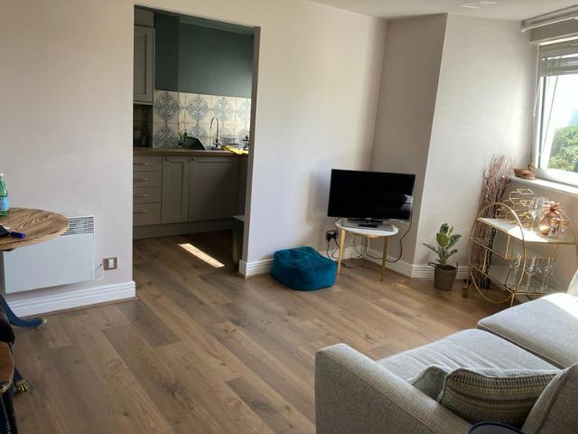 Apartment for rent in Wanstead, Greater London