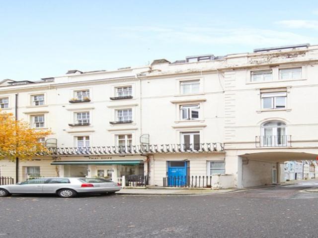 Room for rent in Paddington, Greater London