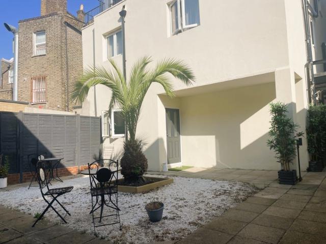 Apartment for rent in West Norwood, Greater London