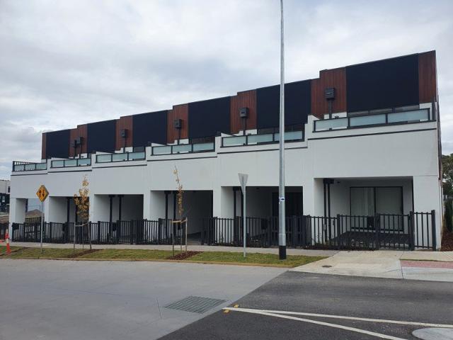 Townhouse for rent in Camerons Creek, Victoria