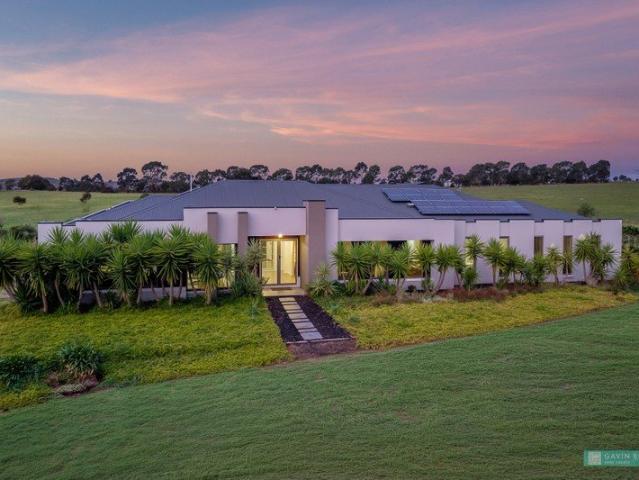 House for sale in Lockwood South, Victoria