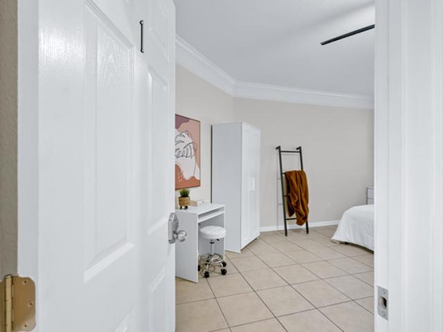 Room for rent in Plant City, Florida
