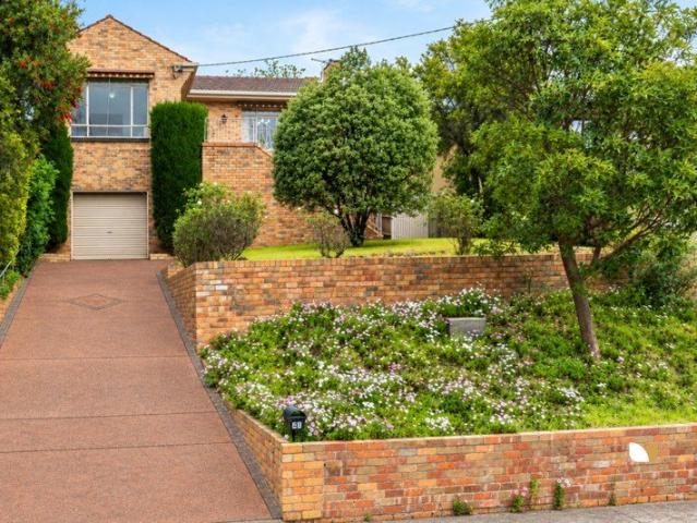 House for sale in Strathmore, Melbourne