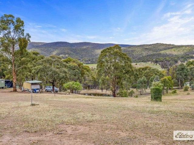 Cottage for sale in Landsborough, Victoria
