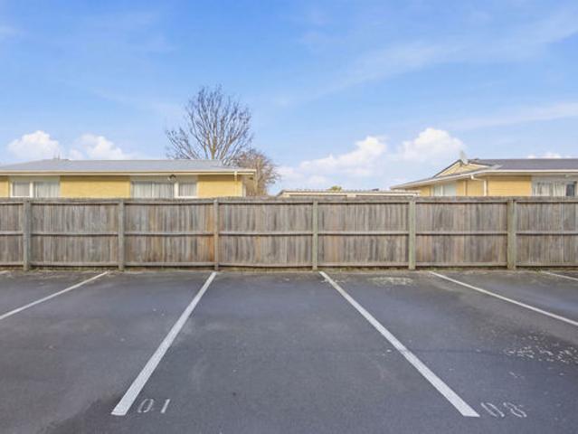 Property for sale in Canterbury