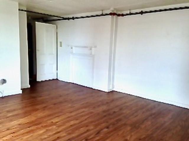 Apartment for rent in Pittsburg, Pennsylvania