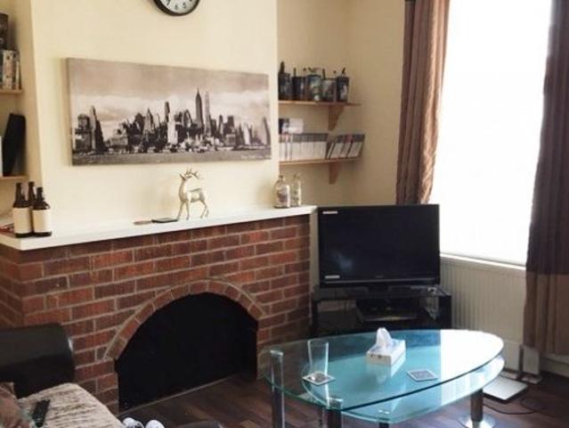 Room for rent in South Yorkshire