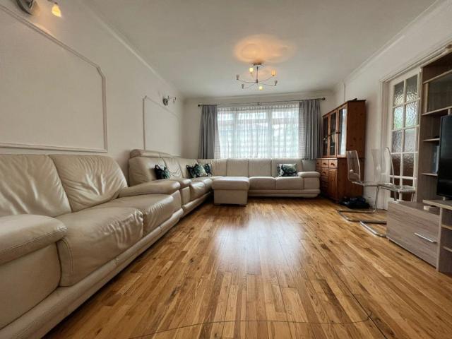 Apartment for rent in South Hampstead, Greater London