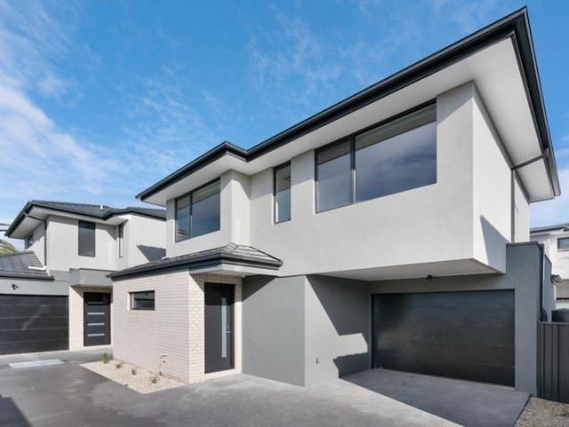Townhouse for rent in Camerons Creek, Victoria