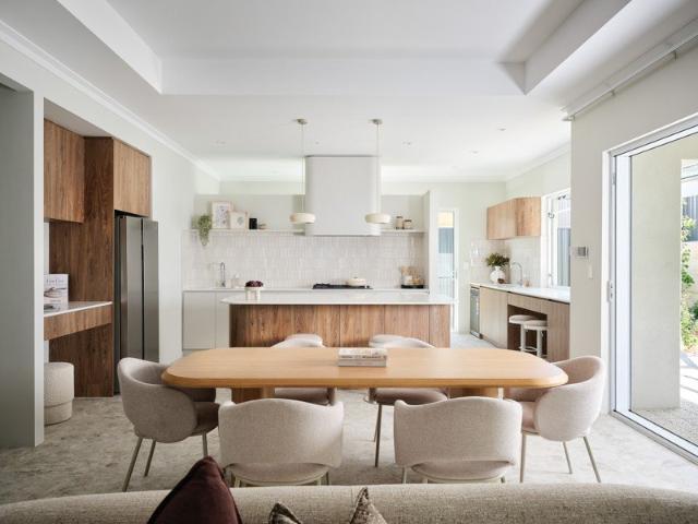 Cottage for sale in Parklands, Western Australia