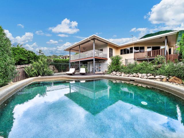 House for sale in Redlynch, Queensland