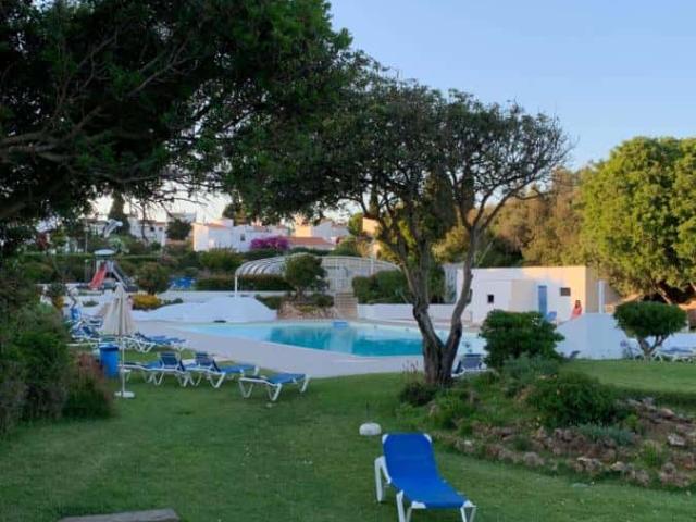 Apartamento alugar em Crastos, Porches, Lagoa