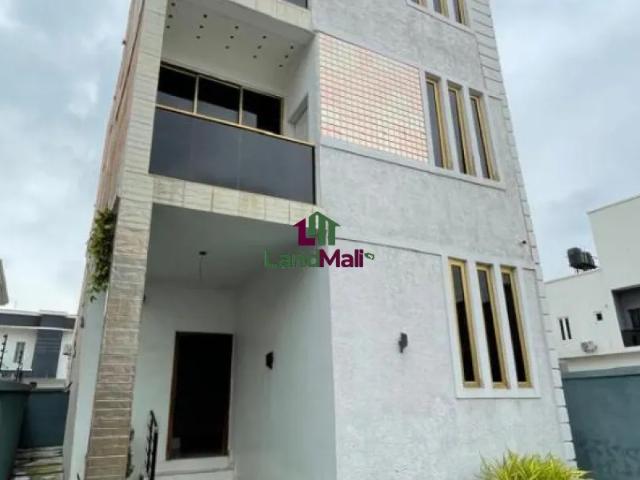 Property for sale in Eti Osa, Abuja