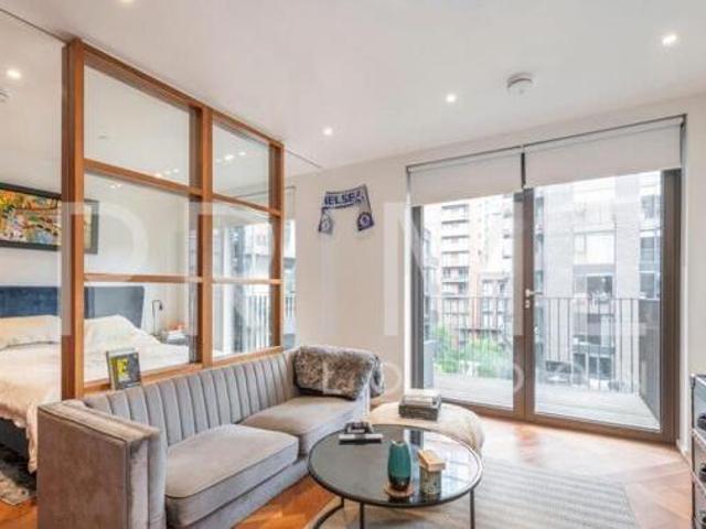 House for sale in Lyons, Greater London