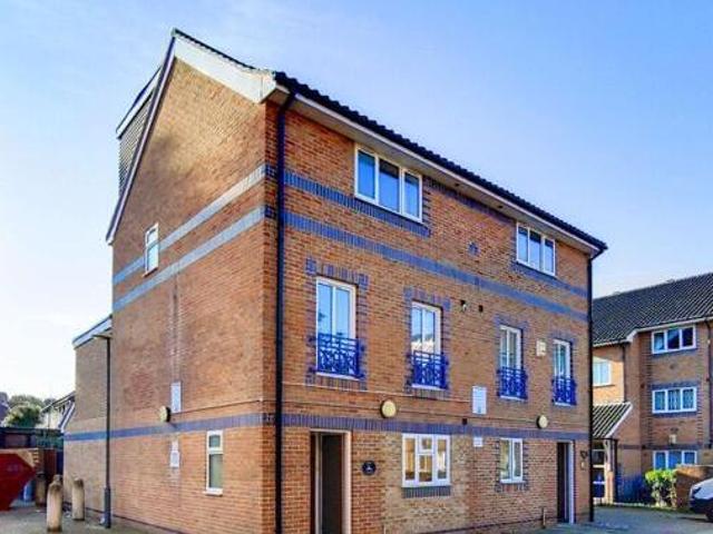 House for sale in Lyons, Greater London