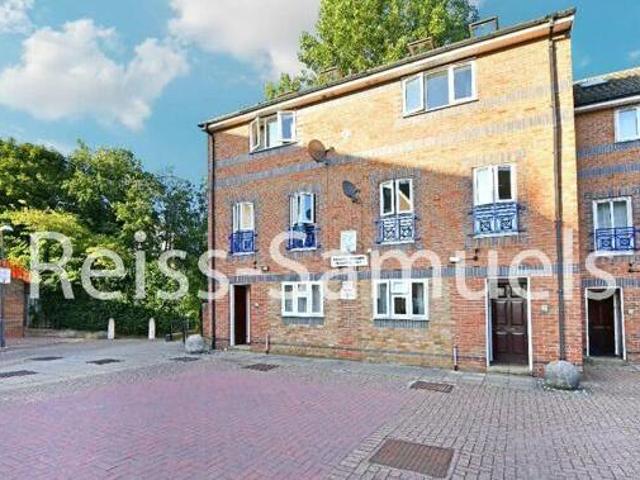 House for sale in Lyons, Greater London