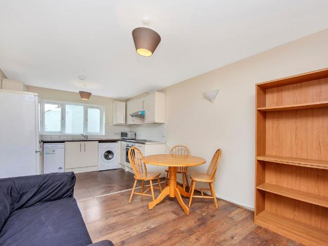 Apartment for rent in Millwall, Greater London