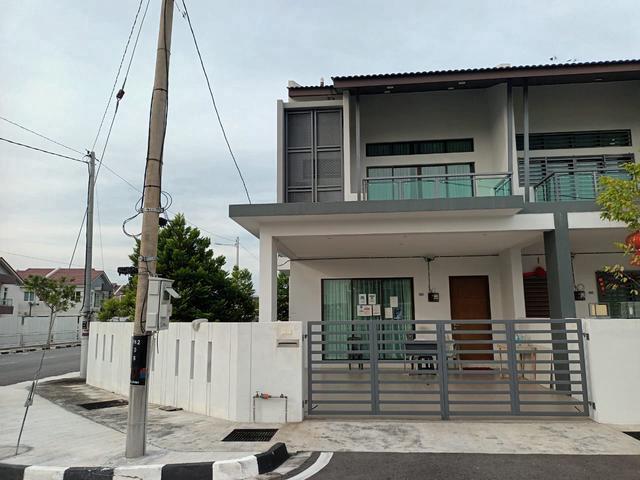 Terraced House for sale in Wellesley, Penang