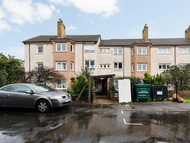Apartment for rent in Higham Hill, Greater London