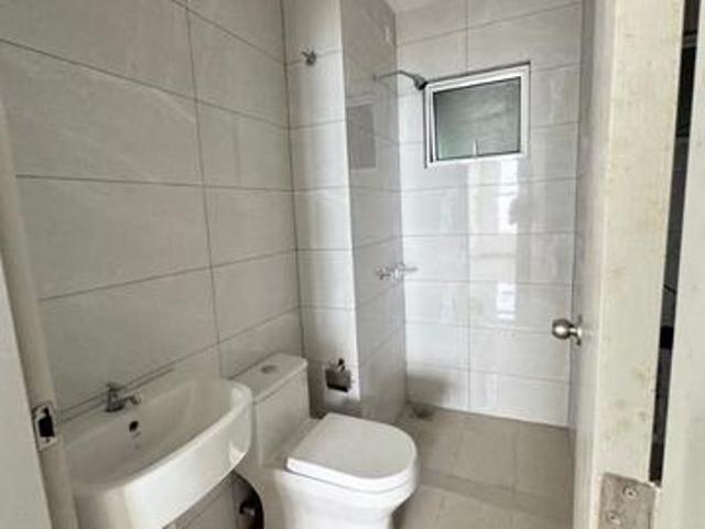 Condominium for sale in Malaka