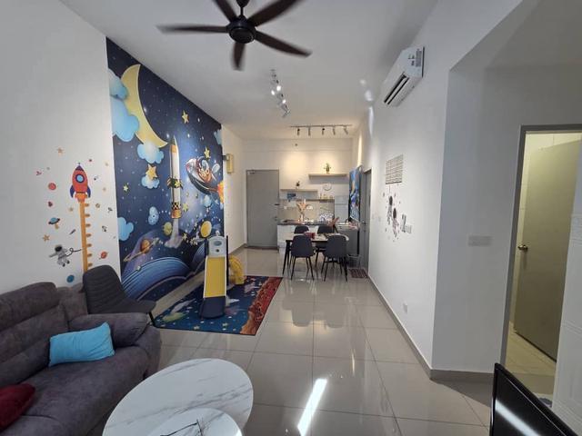Condominium for rent in Malaka