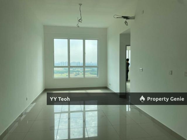 Condominium for sale in Malaka