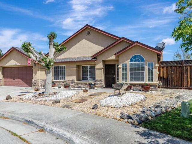 House for sale in Hollister House for sale in Hollister