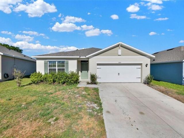 House for sale in Zellwood