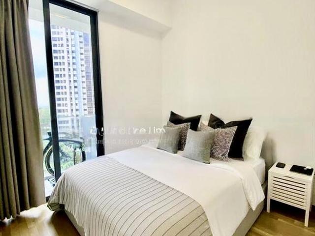 Condominium for sale in Marine Parade