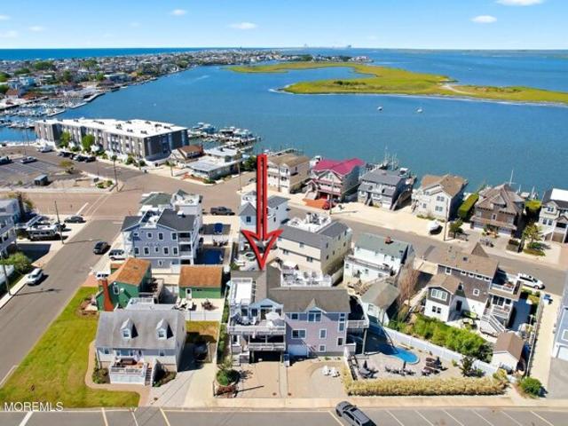 Condo for sale in Beach Haven, New Jersey