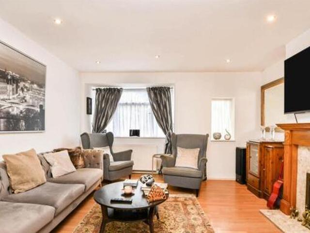 House for sale in Hertfordshire