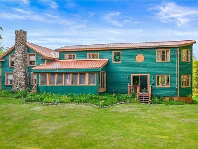 House for sale in Cold Brook