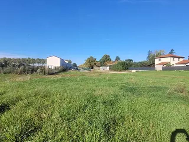 Terrain vente à Bourg-en-Bresse, Ambérieux-en-dombes