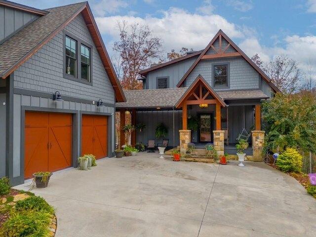 House for sale in Cullowhee