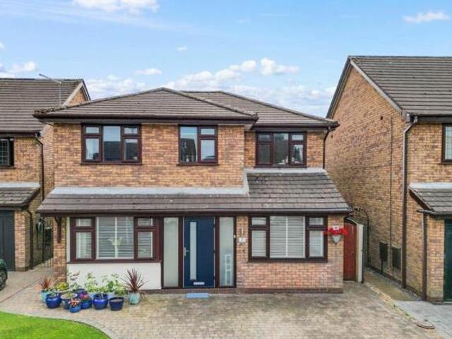 House for sale in Lyons, Greater London