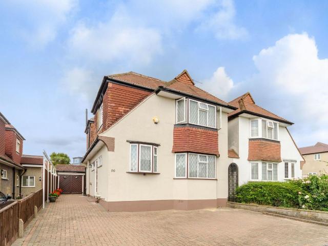 House for rent in Royal Borough of Kingston upon Thames, Greater London