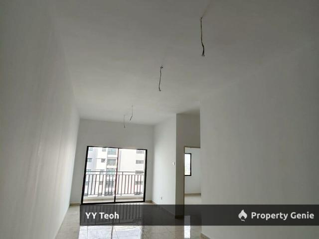 Condominium for sale in Malaka