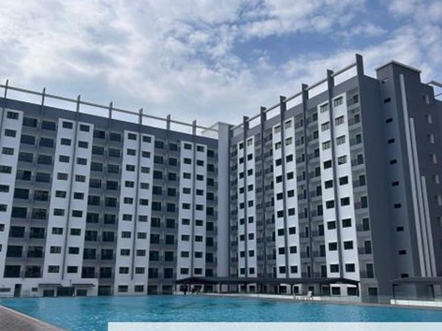 Condominium for rent in Malaka