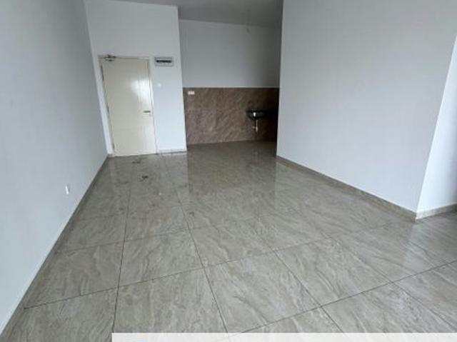 Condominium for sale in Malaka