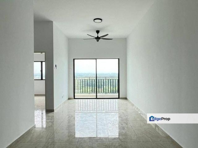 Condominium for sale in Malaka
