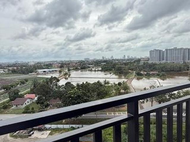 Condominium for sale in Malaka