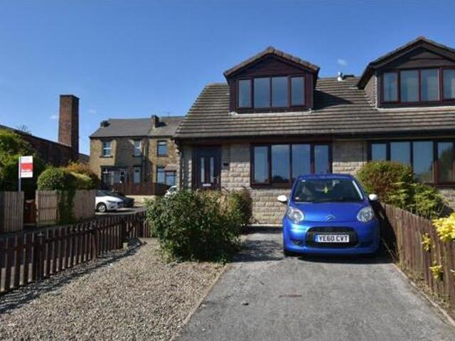 House for sale in Pudsey, West Yorkshire