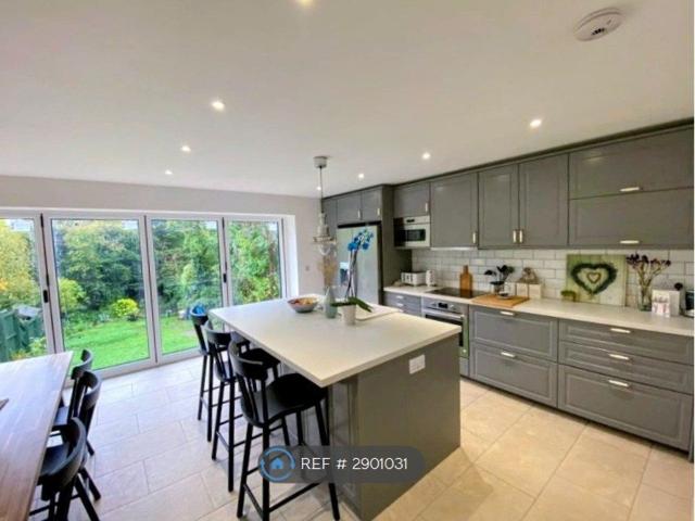 House for rent in Northway, The Slade