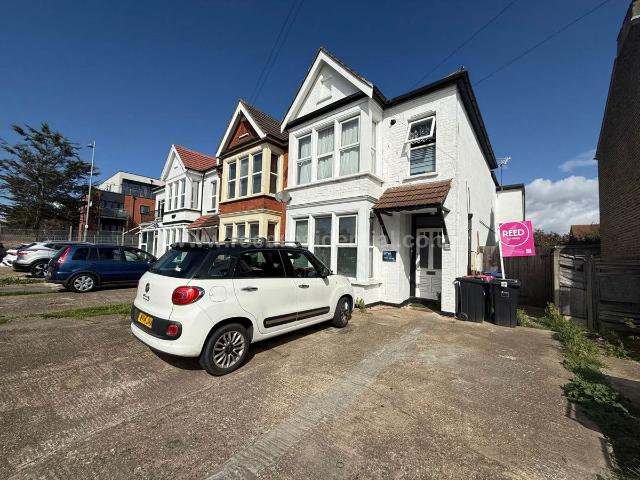 Apartment for rent in Alton Barnes, Essex